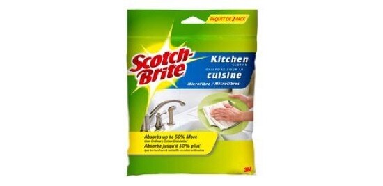 Un paquet de Chiffons en microfibres pour la cuisine Scotch-Brite®.
