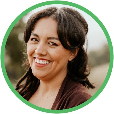 Yesenia Luboff
